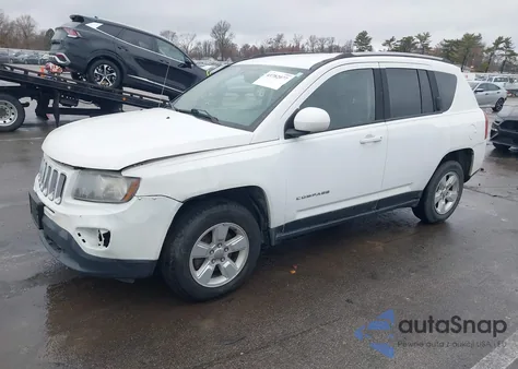 2016 Jeep Compass Latitude из США, поврежденный, VIN 1C4NJCEB5GD655529